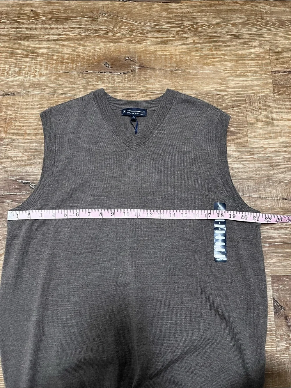 Hart Shaffner Marx 100% Merino Wool Vest Size Large NWT